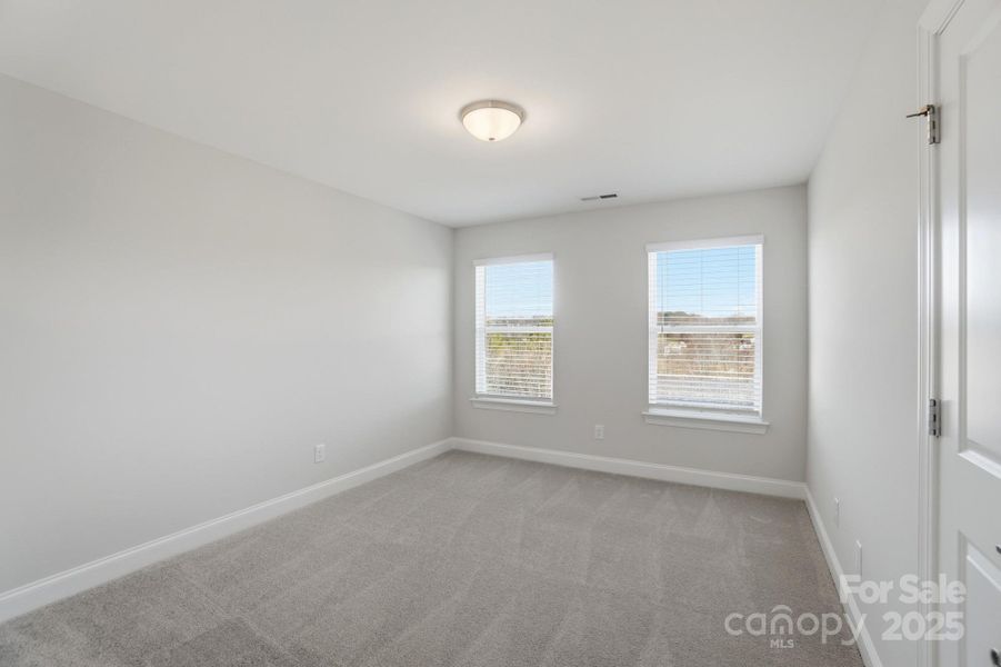 Spacious, unfurnished interior of a new home in Summerlin, Mooresville (Image 33).