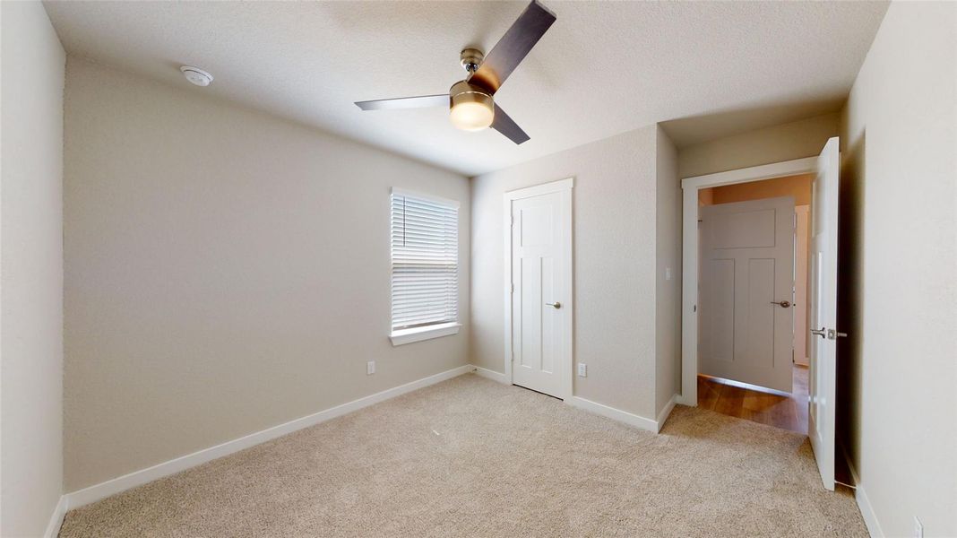 Spacious, unfurnished interior of a new home in Yowell Ranch, Killeen (Image 16).