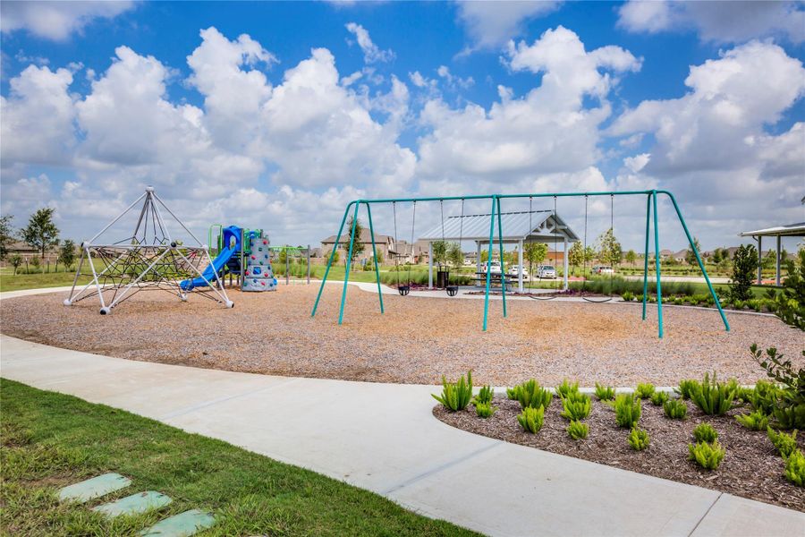 Community amenities in Coastal Point, League City (Image 13).