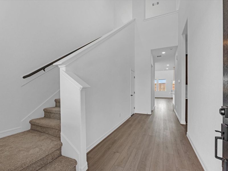 Spacious, unfurnished interior of a new home in Emory Glen, Magnolia (Image 24).