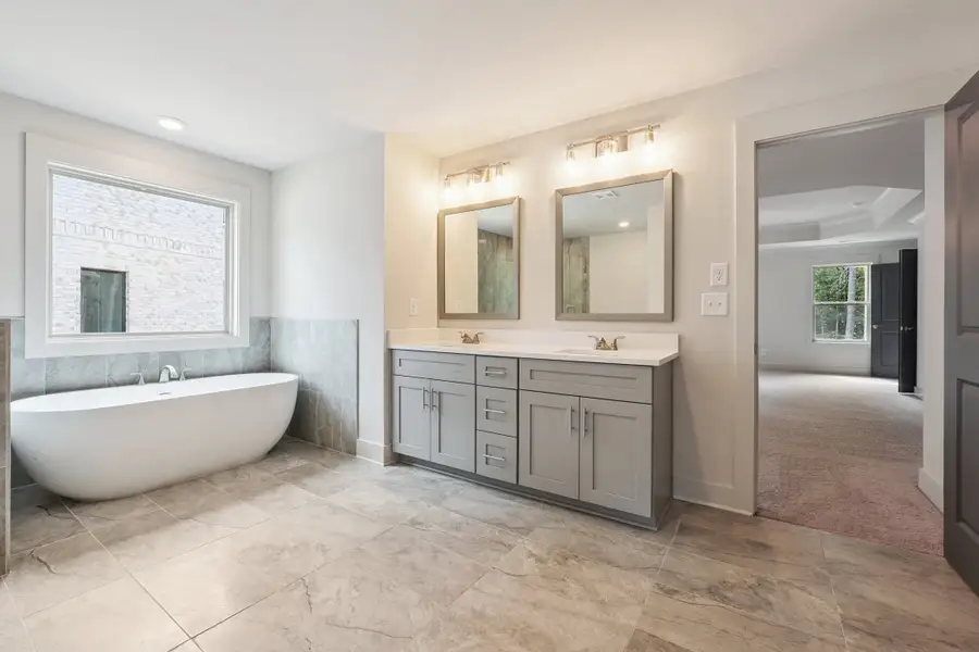 New Home in Fairburn, GA.  - Slide 20