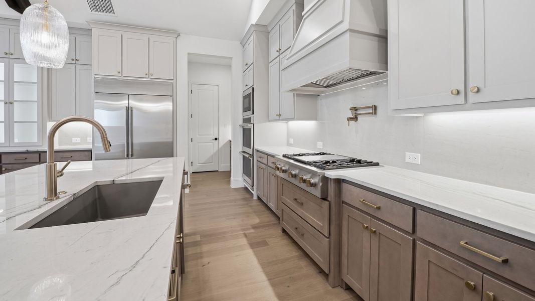 Furnished interior view inside a new home in Adkins Park, Hurst (Image 13).