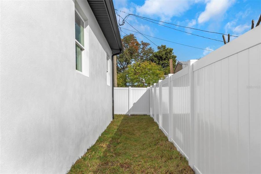 Exterior details and patio area of a home in , Clearwater (Image 26).