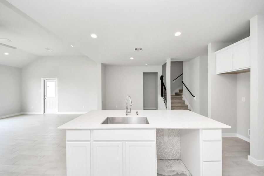 This generously spacious kitchen is a dream realized! This generously spacious kitchen is a dream realized!