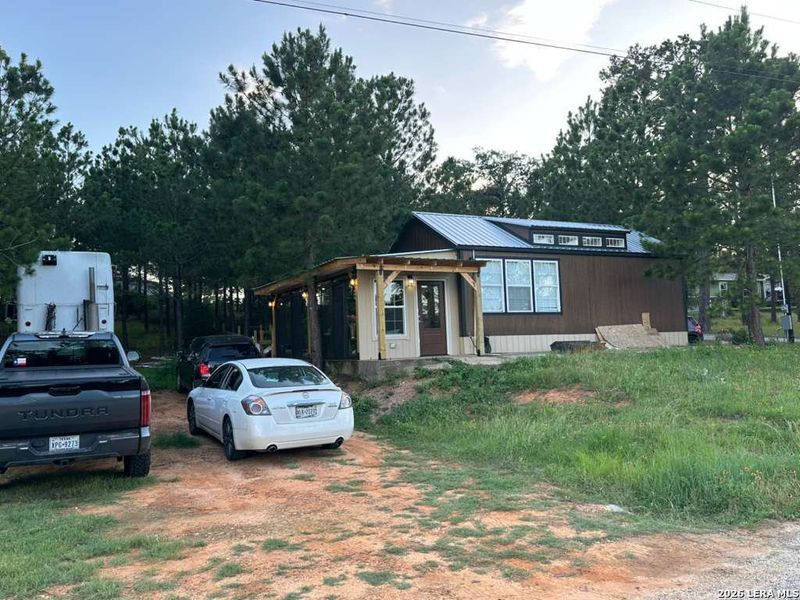 Image 16 of a home in .
