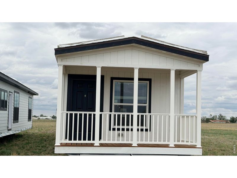 Exterior details and patio area of a home in , Nunn (Image 18).