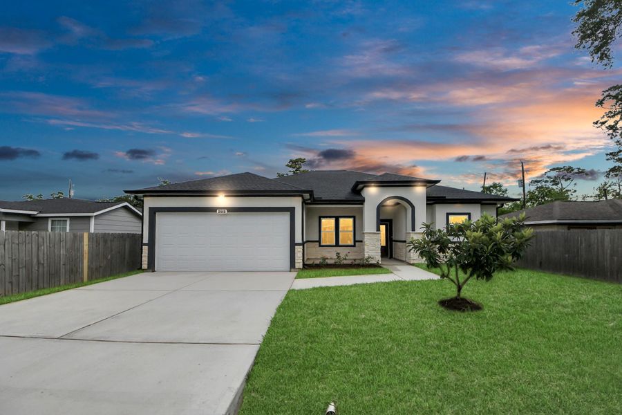Front exterior of a new home in , Houston, TX, highlighting curb appeal (Image 2). Front exterior of a new home in , Houston, TX, highlighting curb appeal (Image 2).
