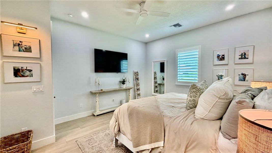 Furnished interior view inside a new home in , Vero Beach (Image 17).