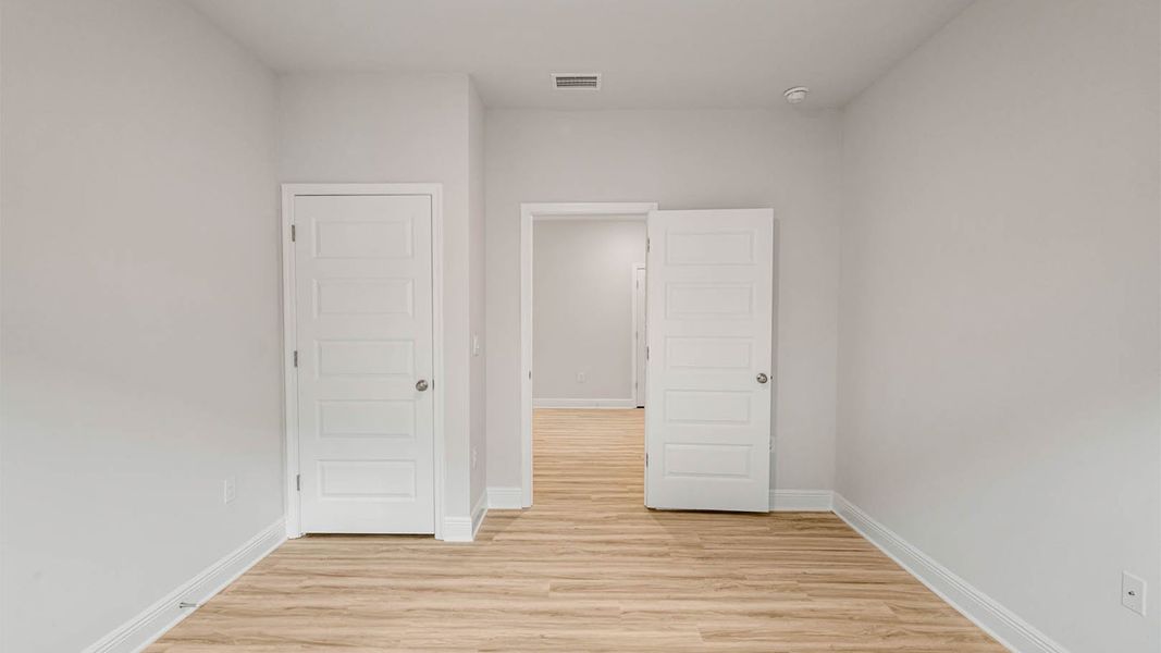Spacious, unfurnished interior of a new home in WindMark Beach, Port Saint Joe (Image 21).
