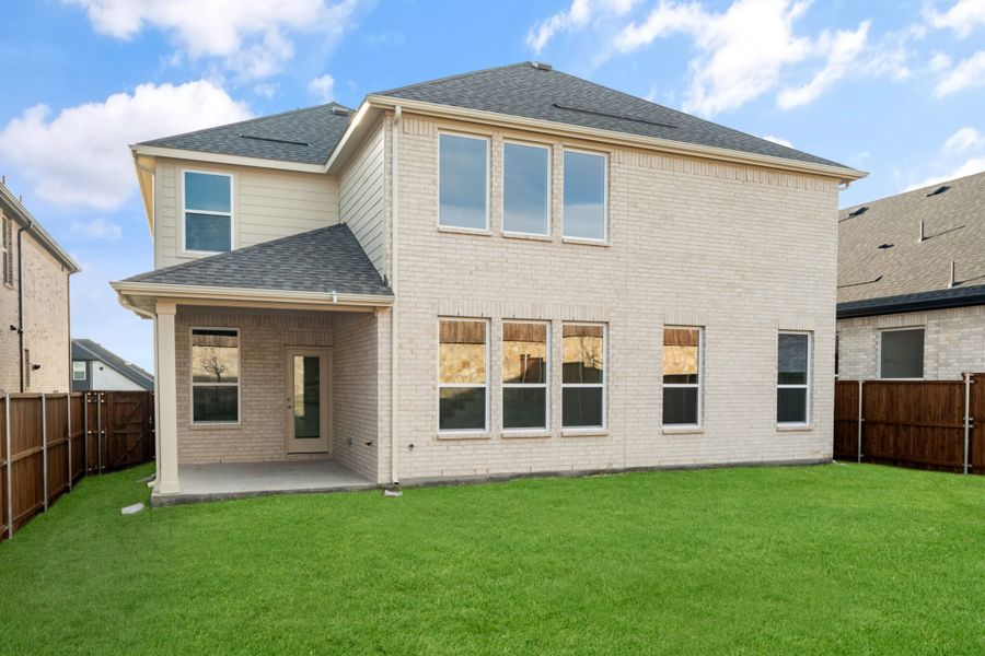Exterior details and patio area of a home in Legacy Hills, Celina (Image 24).