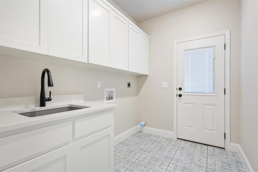 Furnished interior view inside a new home in , Lott (Image 7).