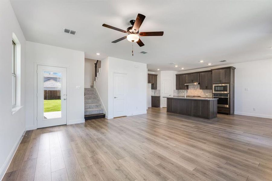 3321 Little Bluestem Road ~ Ready Now 3321 Little Bluestem Road ~ Ready Now