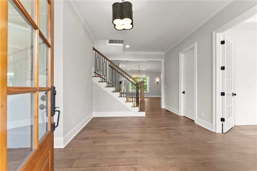 Spacious, unfurnished interior of a new home in , Gainesville (Image 20).