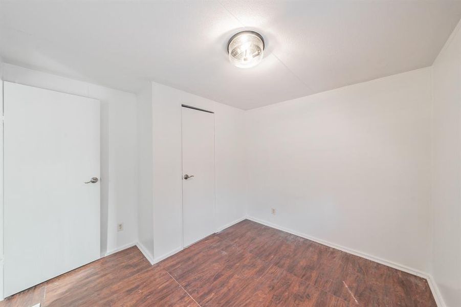 Spacious, unfurnished interior of a new home in , Millsap (Image 16).
