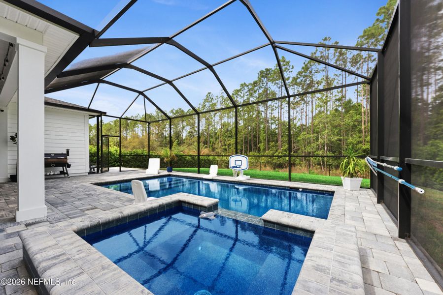 Exterior details and patio area of a home in , Ponte Vedra (Image 22).