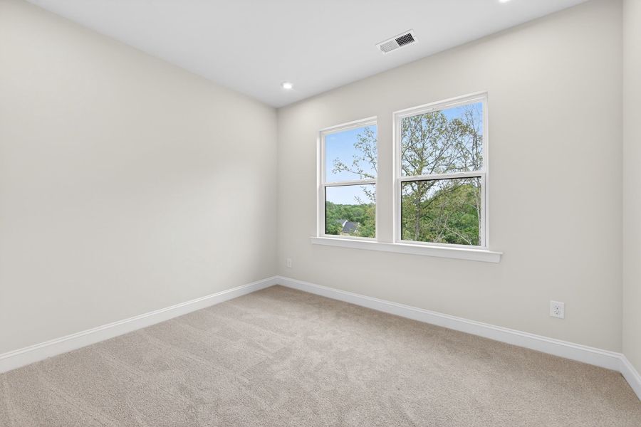 Spacious, unfurnished interior of a new home in Old Town Village, Waxhaw (Image 43). Spacious, unfurnished interior of a new home in Old Town Village, Waxhaw (Image 43).