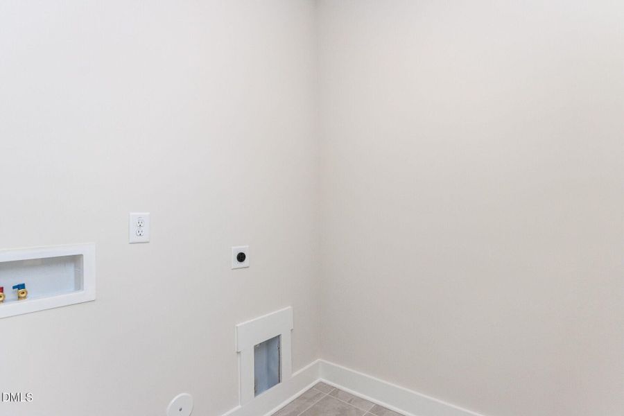 virtual-tour-147778-photo-17476974186374