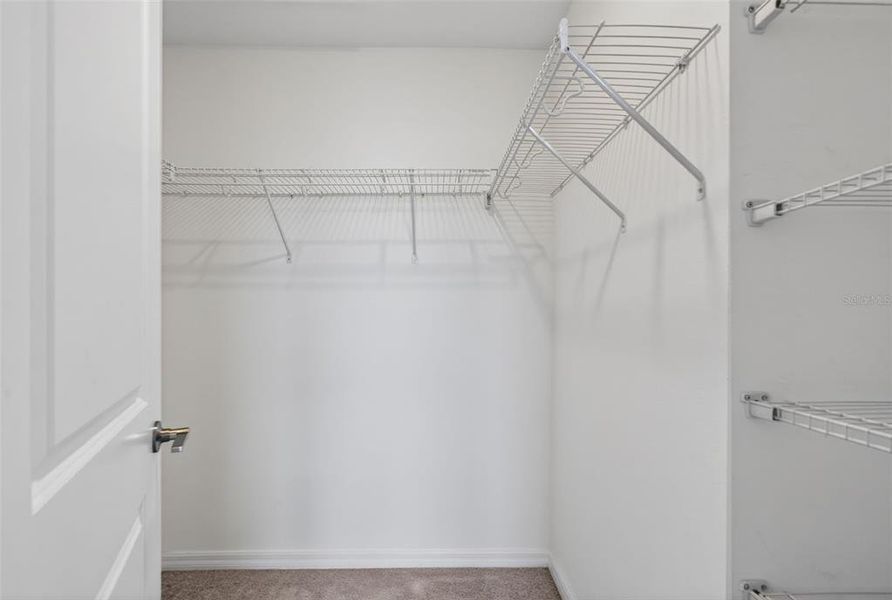 Spacious, unfurnished interior of a new home in , Bradenton (Image 26). Spacious, unfurnished interior of a new home in , Bradenton (Image 26).