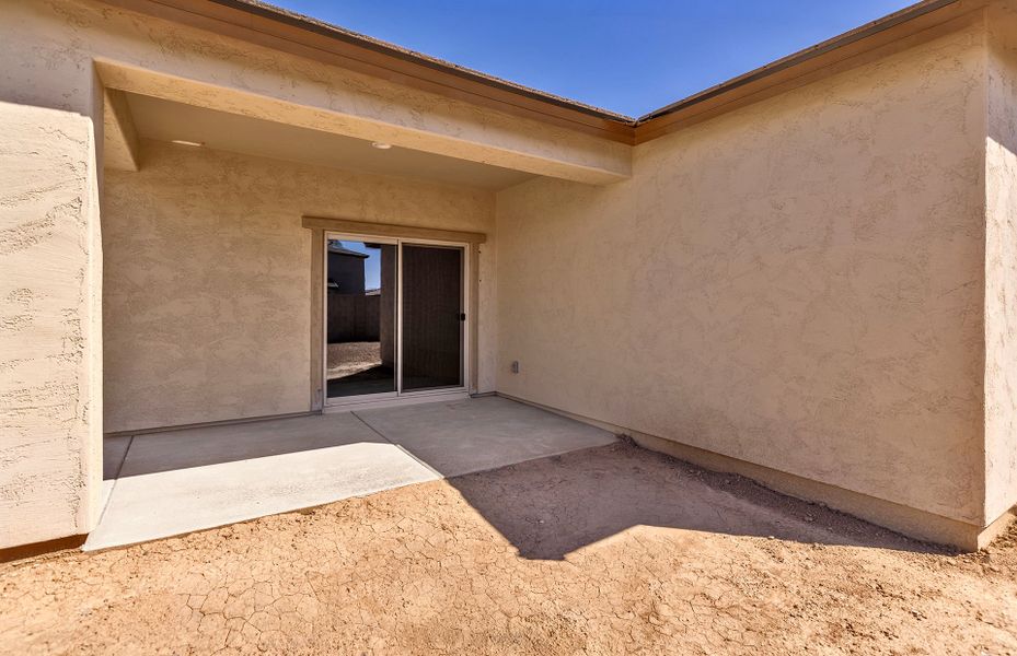 Exterior details and patio area of a home in El Rancho Santa Rosa, Maricopa (Image 23).