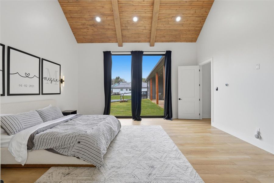 Furnished interior view inside a new home in , Willis (Image 15).