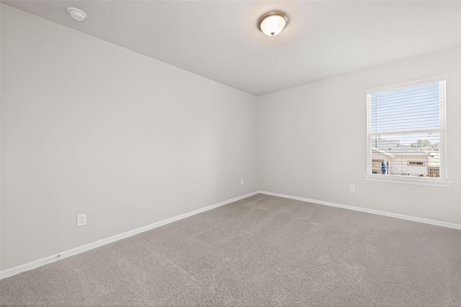 Spacious, unfurnished interior of a new home in Woodland Lakes, Houston (Image 39).