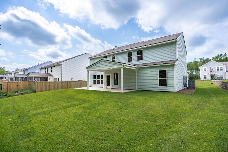 Exterior details and patio area of a home in Carriage Estates, Lexington (Image 3).