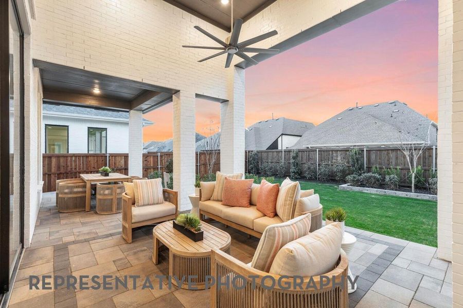 Exterior details and patio area of a home in Kresston, Montgomery (Image 21).
