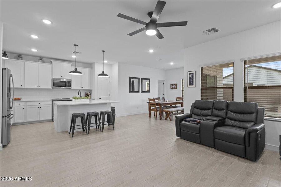 Open Floor Plan Open Floor Plan