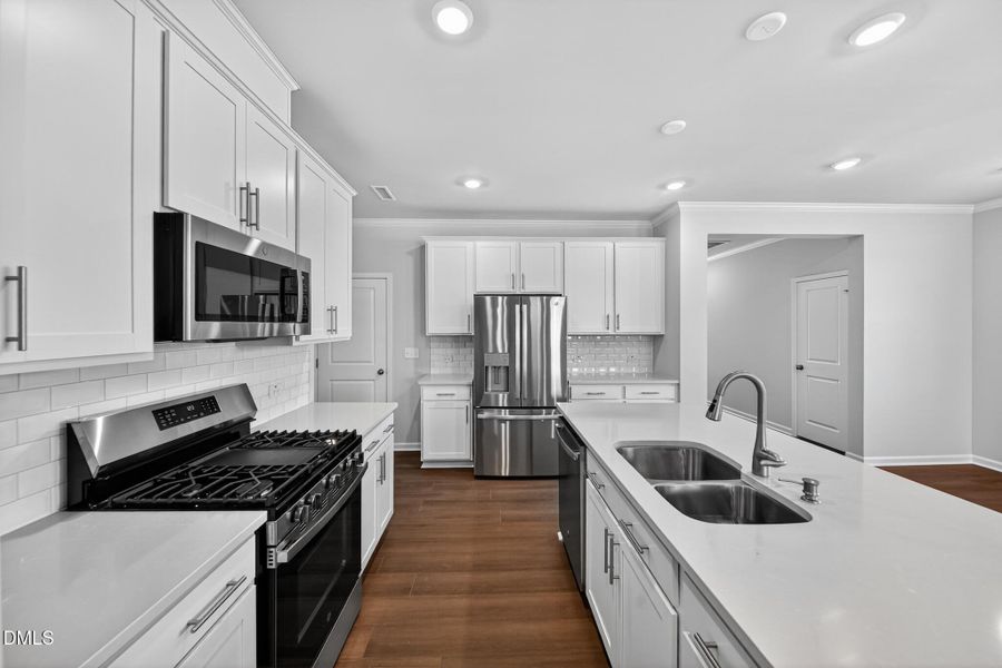 SUN_Rosedale_Pic_Dylan-15 SUN_Rosedale_Pic_Dylan-15
