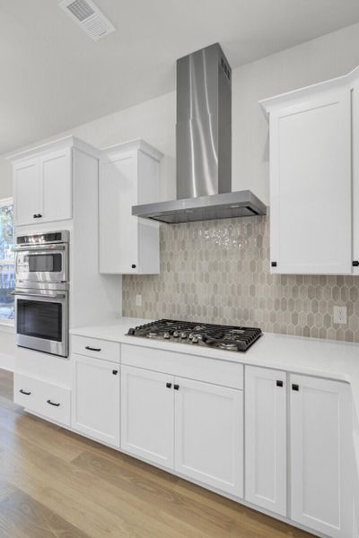 Furnished interior view inside a new home in Indigo Grove Single Family Homes, Johns Island (Image 3).