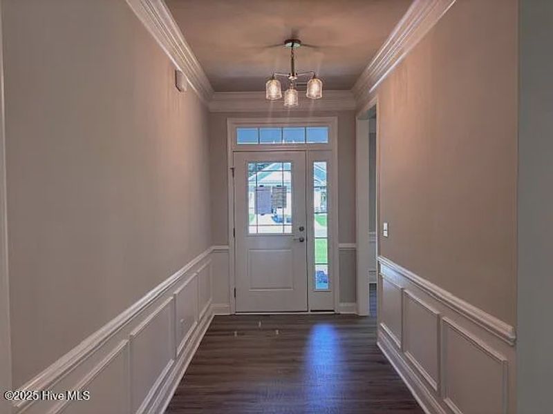 Image 7 of a home in River Village Square in River Landing.