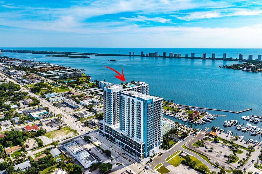 049-220LakeShoreDrive-1107-LakePark-FL-3 049-220LakeShoreDrive-1107-LakePark-FL-3