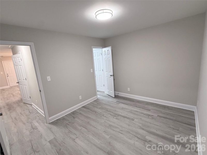 Spacious, unfurnished interior of a new home in , Mooresville (Image 36).