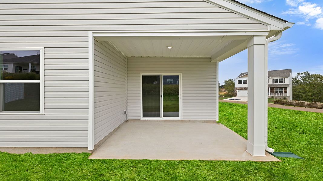 Exterior details and patio area of a home in Chestnut Ridge, Greenville (Image 16).
