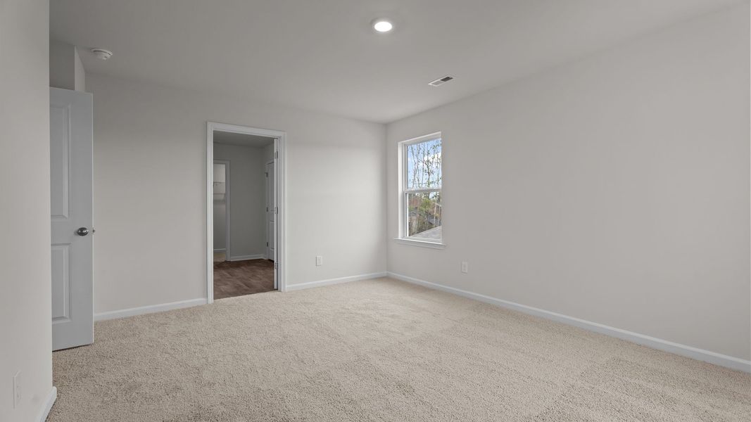 Spacious, unfurnished interior of a new home in Hunter Hill, Rocky Mount (Image 23).