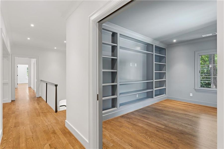 Spacious, unfurnished interior of a new home in , Atlanta (Image 53).