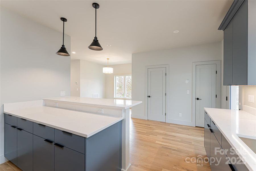 Photo of Similar Construction Photo of Similar Construction