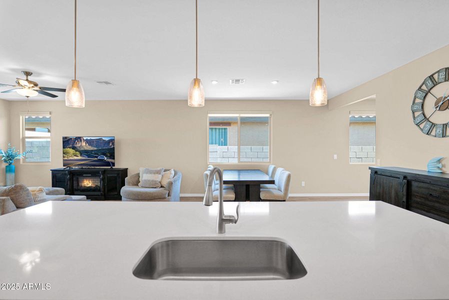 25-web-or-mls-P1279949 25-web-or-mls-P1279949