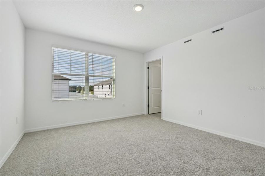 Spacious, unfurnished interior of a new home in Northlake at Ovation, Winter Garden (Image 21). Spacious, unfurnished interior of a new home in Northlake at Ovation, Winter Garden (Image 21).