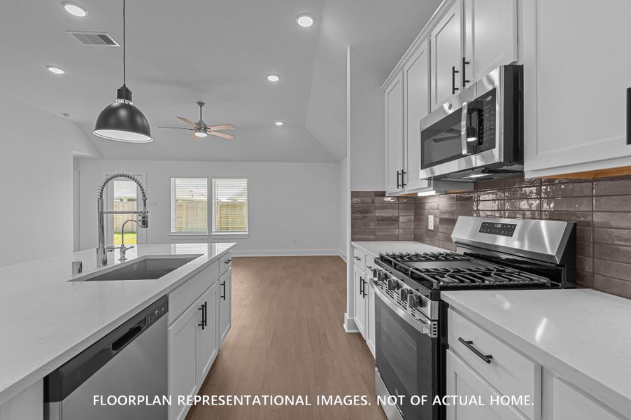 Image 16 of a home in Moran Ranch. Image 16 of a home in Moran Ranch.