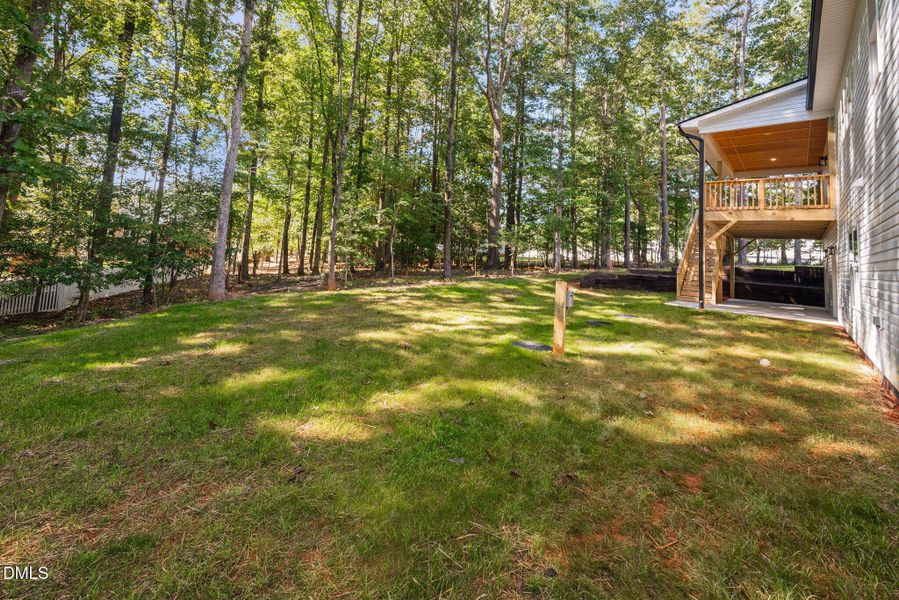 27-web-or-mls-139-clear-water-rd