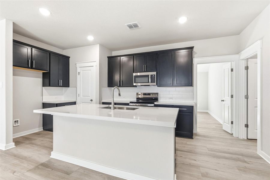 Furnished interior view inside a new home in Hunters Glen, Jarrell (Image 7).