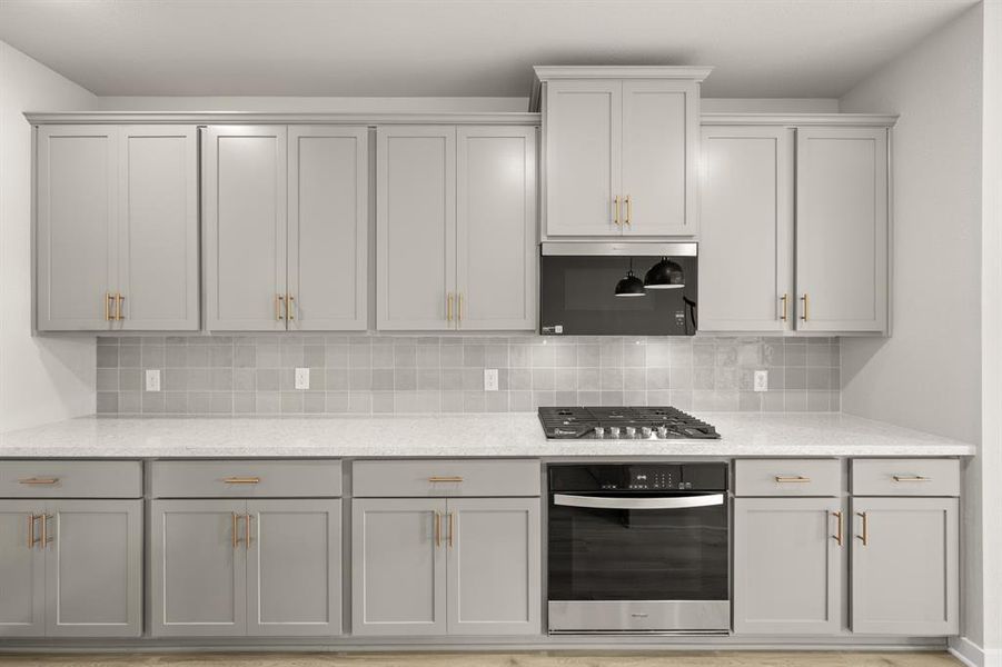 6913 Freight Train- Kitchen-3