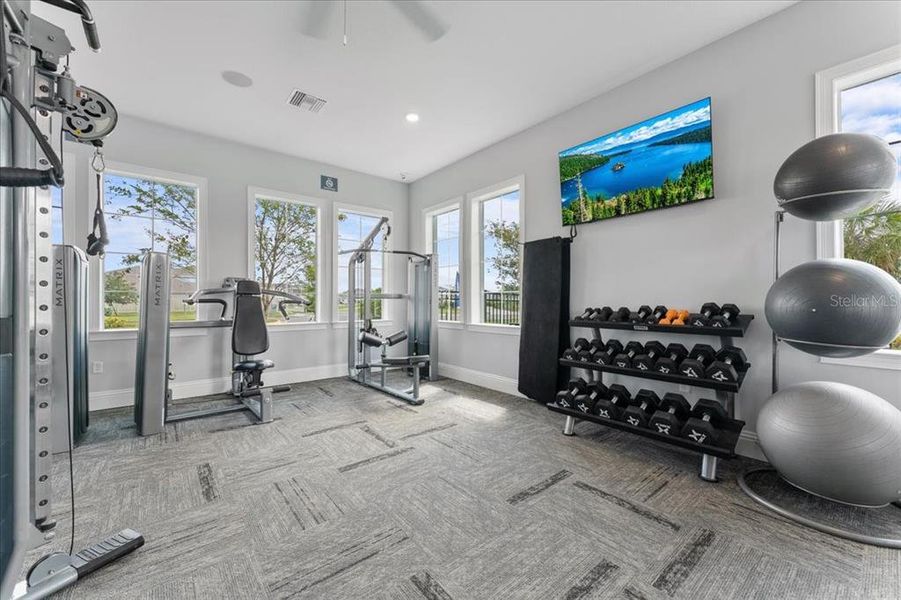 Image 32 of a home in Bella Lago.