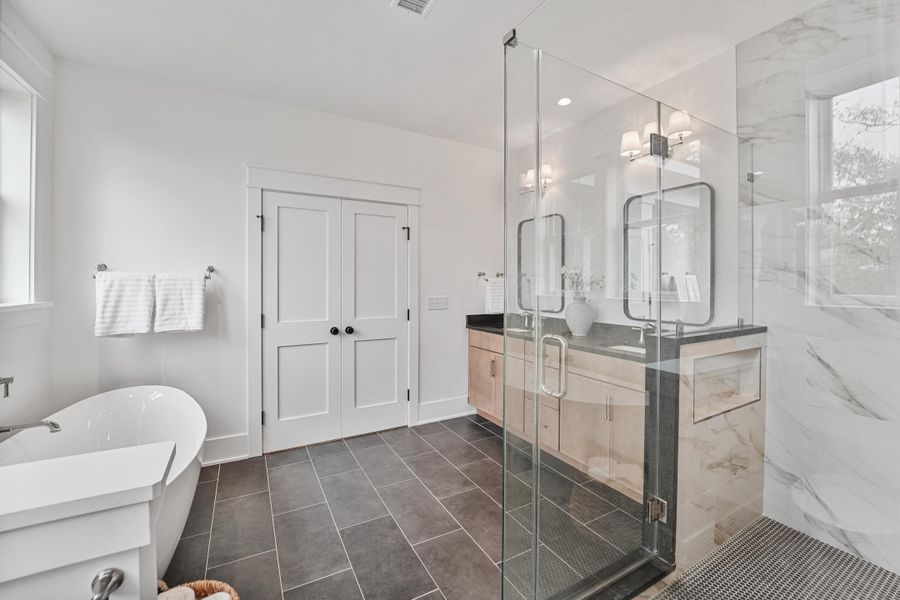 Furnished interior view inside a new home in , Charleston (Image 31).