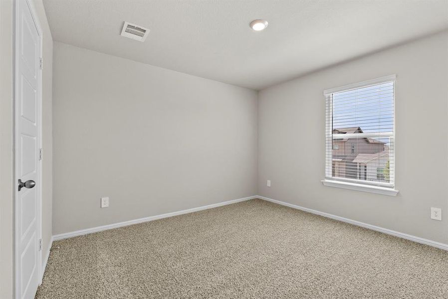 Spacious, unfurnished interior of a new home in Orchard Village, Fort Worth (Image 16). Spacious, unfurnished interior of a new home in Orchard Village, Fort Worth (Image 16).