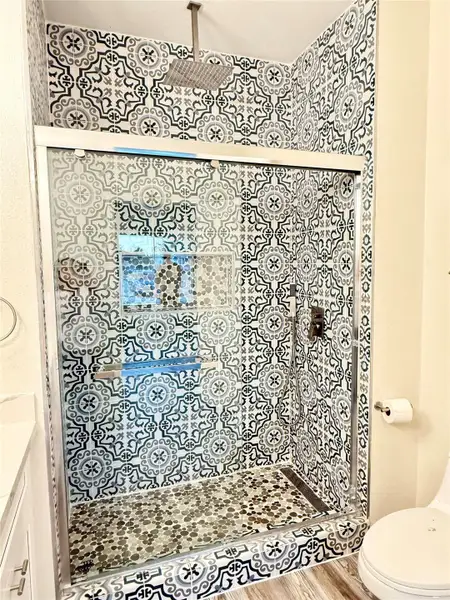 Furnished interior view inside a new home in , Cleveland (Image 3).