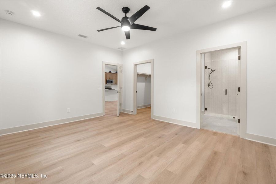 Spacious, unfurnished interior of a new home in , San Mateo (Image 24). Spacious, unfurnished interior of a new home in , San Mateo (Image 24).