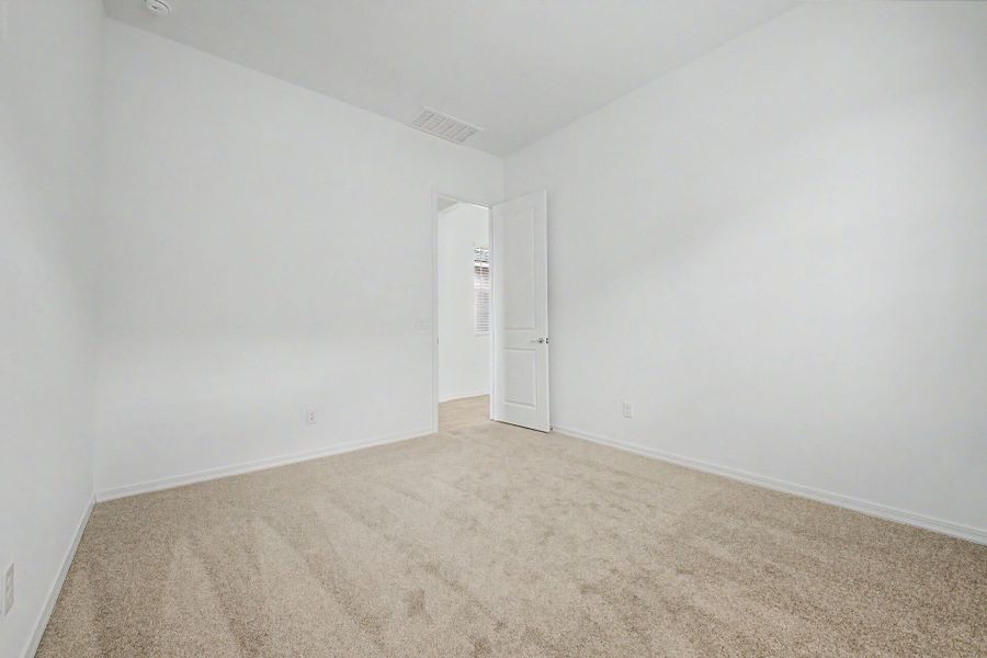 Spacious, unfurnished interior of a new home in Empire Pointe, Queen Creek (Image 18).