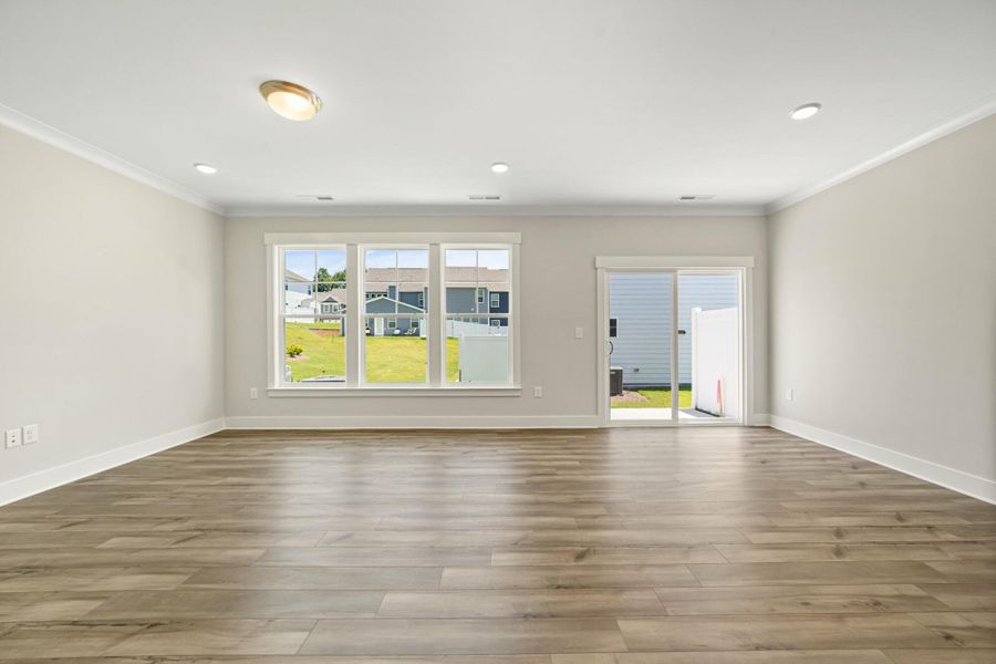 Spacious, unfurnished interior of a new home in Harbor Crossing, Greensboro (Image 18).
